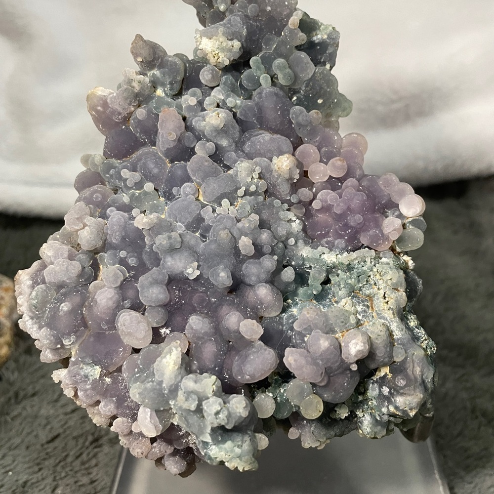 NATURAL GRAPE AGATE- CRYSTAL GEMSTONES amazing SPECIAL purple and BLUE 5”x4” - Picture 4 of 10